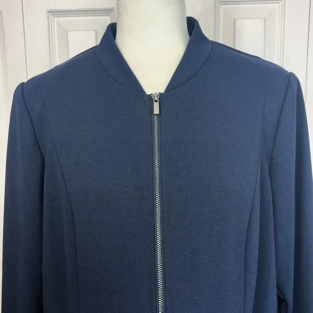 Lane Bryant Navy Blue Long Sleeve Pleated Peplum Waist Zip Jacket 20 - Picture 2 of 16